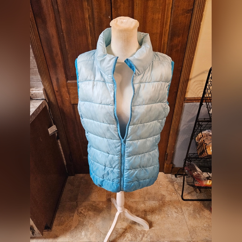 Jackson Hole Ombre Teal Quilted Stand Collar Puffer Vest Size L Fits like M